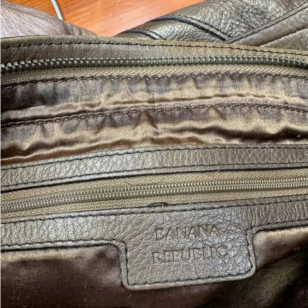 Banana Republic elevate your